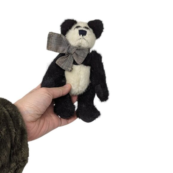 Boyds Bears Plush Yolanda Panda Stuffed Animal Toy Black White Mini Bear 6''